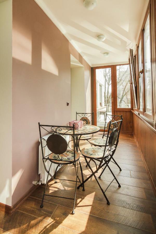 Apartment In Deribasovskay Street 20 Odessa Buitenkant foto